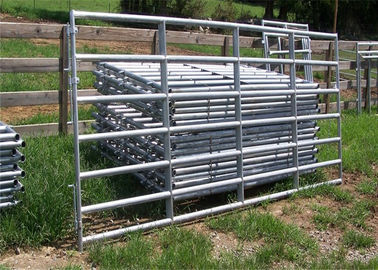 Cina Inter Locking Galvanized Livestock Fence Panels Dengan Caps &amp;amp; Foot Plate pemasok